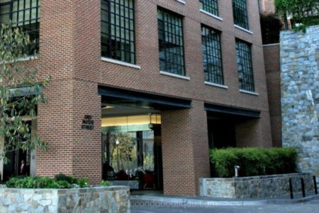 3303 Water: Fine Georgetown Living